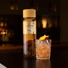 Rượu Mơ CHOYA Royal Honey Mật Ong & Sữa Ong Chúa 17% 700ml