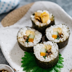 Rong Biển Cuộn Cơm Badahyang Yaki Sushi Nori (100 Lá) 240G