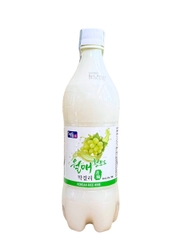 Rượu Gạo Hàn Quốc Makgeolli Vị Nho Xanh 4% 750ML