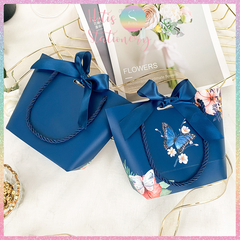 [HOTIS] Túi giấy đựng quà tặng nhiều hình xinh xắn có quai xách và tặng kèm ruy băng thắc nơ