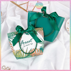 [HOTIS] Túi giấy đựng quà tặng nhiều hình xinh xắn có quai xách và tặng kèm ruy băng thắc nơ