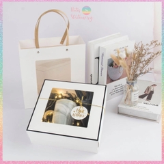 [HOTIS] 6 màu - Set Hộp đựng quà tự gấp có cửa sổ trong suốt kèm Túi giấy tiện lợi tiết kiệm hơn KT 22x22x8cm