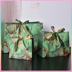 [HOTIS] 8 MẪU - Túi giấy đựng quà tặng vân gold gradient có quai xách và tặng kèm ruy băng thắc nơ đôi - 3 size