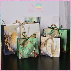 [HOTIS] 8 MẪU - Túi giấy đựng quà tặng vân gold gradient có quai xách và tặng kèm ruy băng thắc nơ đôi - 3 size