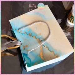 [HOTIS] 8 MẪU - Túi giấy đựng quà tặng vân gold gradient có quai xách và tặng kèm ruy băng thắc nơ đôi - 3 size