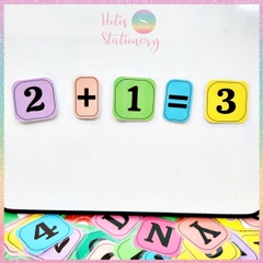 [HOTIS] Bộ 26 chữ cái Tiếng Anh, 10 số đếm tặng dấu câu, phép tính - Giấy bìa cứng ép nhựa dán bảng, giáo cụ dạy học