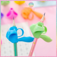 [HOTIS] Dụng cụ tập viết chữ đẹp cho bé, dụng cụ định vị cầm bút silicon