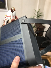 Loa Bang & Olufsen Beolit 20 Black Likenew