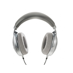 Tai nghe Focal Clear