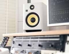 Loa kiểm âm KRK ROKIT 7G4