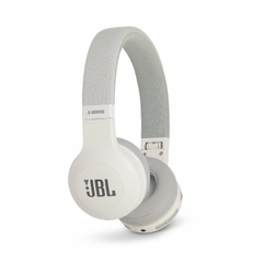 Tai nghe JBL E45BT