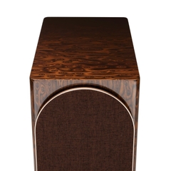 Loa bookshelf Triangle Capella