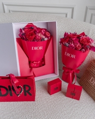 Bó Hoa Hồng Tươi DIOR Đỏ (Fullbox 34x24.5x14cm)