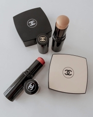 Bắt sáng dạng thỏi CHANEL Baume Essentiel Multi-use Glow Stick