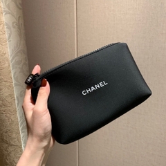 Túi Đựng Mỹ Phẩm CHANEL Gift Bag Chính Hãng ( Đen 20x13x3.5cm )