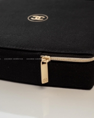 Túi Gift CHANEL Sublimage (Kèm dây đeo) (18x4x18cm)