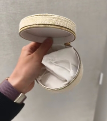 Túi Tròn Vàng DIOR Mini Travel Gift