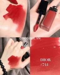 Son Kem DIOR Rouge Forever Liquid