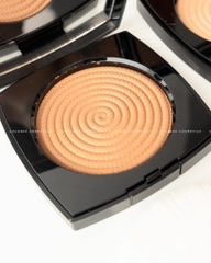Phấn Phủ CHANEL Les Beiges Healthy Glow Illuminating Powder Limited Edition