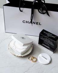 Phấn nước sáng da CHANEL Le Blanc Brightening Gentle Touch Cushion