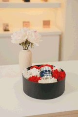 HỘP QUÀ TRÒN KÈM HOA