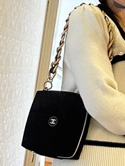 Túi Gift CHANEL Sublimage (Kèm dây đeo) (18x4x18cm)