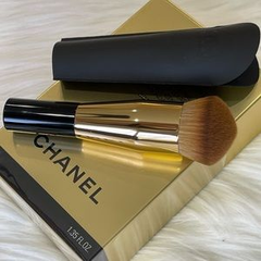 Cọ đánh nền CHANEL Dài