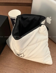 Túi Đựng Mỹ Phẩm CHANEL Vải Dù