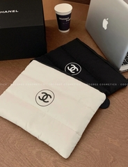 Túi Đựng Mỹ Phẩm CHANEL Vải Dù