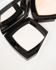 Phấn Phủ Dạng Nén CHANEL Poudre Universelle Compacte Poudre Pressee Fini Naturel
