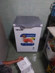 Giao 2 tủ đông mini hòa phát ốp kính cường lực 1 ngăn 1 cánh HPF AD6107.T1