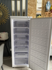 Tủ Đông 208L Hòa Phát HPF-UAH6208 Cửa Trước, Dạng Đứng, 7 Ngăn