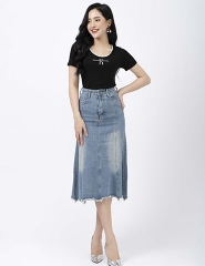 Áo cotton dáng ôm free size viền cổ phối màu in họa tiết chữ