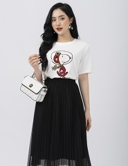 Áo cotton dáng suông free size in chữ Moon cách điệu
