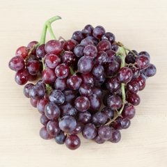 Nho kẹo đỏ Mỹ