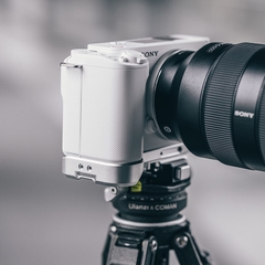 Falcam F22 & F38 & F50 Quick Release Bottom Plate Silk Silver (FOR SONY ZV-E1) - C00B3504W