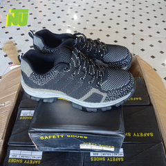 Giày bảo hộ Jungbang