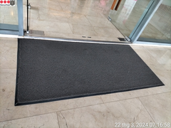 Thảm chùi chân sợi tổng hợp 90 x 60cm