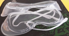 Kính nhựa dẻo chống hóa chất loại nhỏ