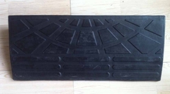 Cao su cầu dốc (cao su bậc thềm) KT : 600 x 250 x 100