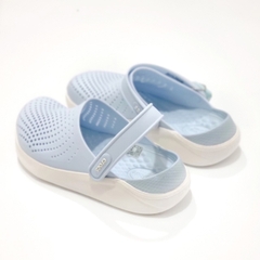 Giày nhựa đi mưa LTR ( xanh nhạt đế trắng)