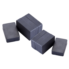 Nam châm Ferrite đen vuông nhiều kích thước