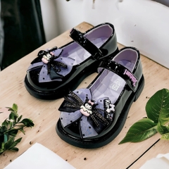 Giày BÚP BÊ cho bé gái hoạ tiết Kuromi nơ BÓNG K61 - LikeKids