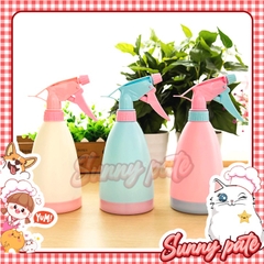 Bình phun sương tưới cây tiện dụng bằng nhựa (nhiều màu)