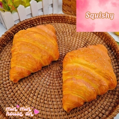 Squishy bánh mỳ các loại Ht