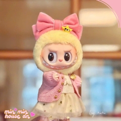 POP MART THE MONSTERS Let's Checkmate Series-Vinyl Plush Hanging Card - Labubu queen 17cm