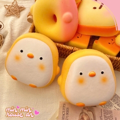 Squishy HT Chú Vịt Vàng Dễ Thương Chậm Tăng Slow