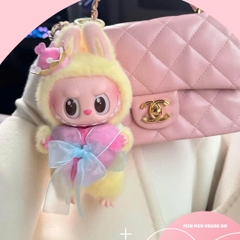 Labubu Queen POP MART THE MONSTERS Let's Checkmate Series-Vinyl Plush Hanging Card SP