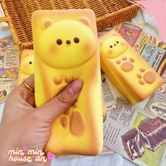 Squishy Chậm Tăng - Bánh Mỳ Chân Mèo Ngọt Ngào HT