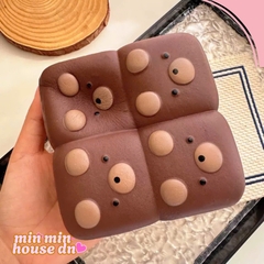 Squishy TH Bánh Chocolate Gấu Chất Bơ Chậm Tăng
